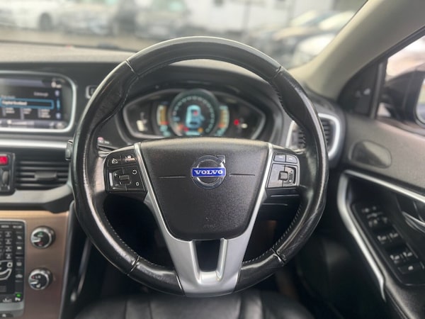 Used Volvo V40 Cross Country 2014 for sale - 73059427: Photo 11