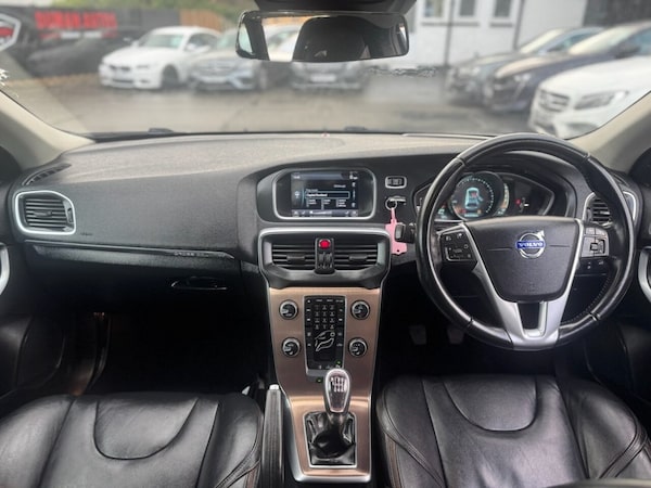 Used Volvo V40 Cross Country 2014 for sale - 73059427: Photo 12