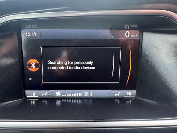 Used Volvo V40 Cross Country 2014 for sale - 73059427: Photo 23