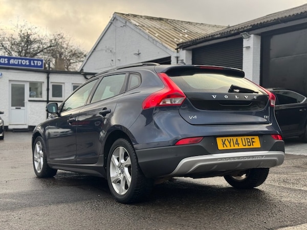 Used Volvo V40 Cross Country 2014 for sale - 73059427: Photo 5