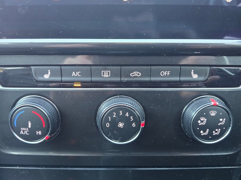 Used Volkswagen Golf 2018 for sale - 77014445: Photo 26