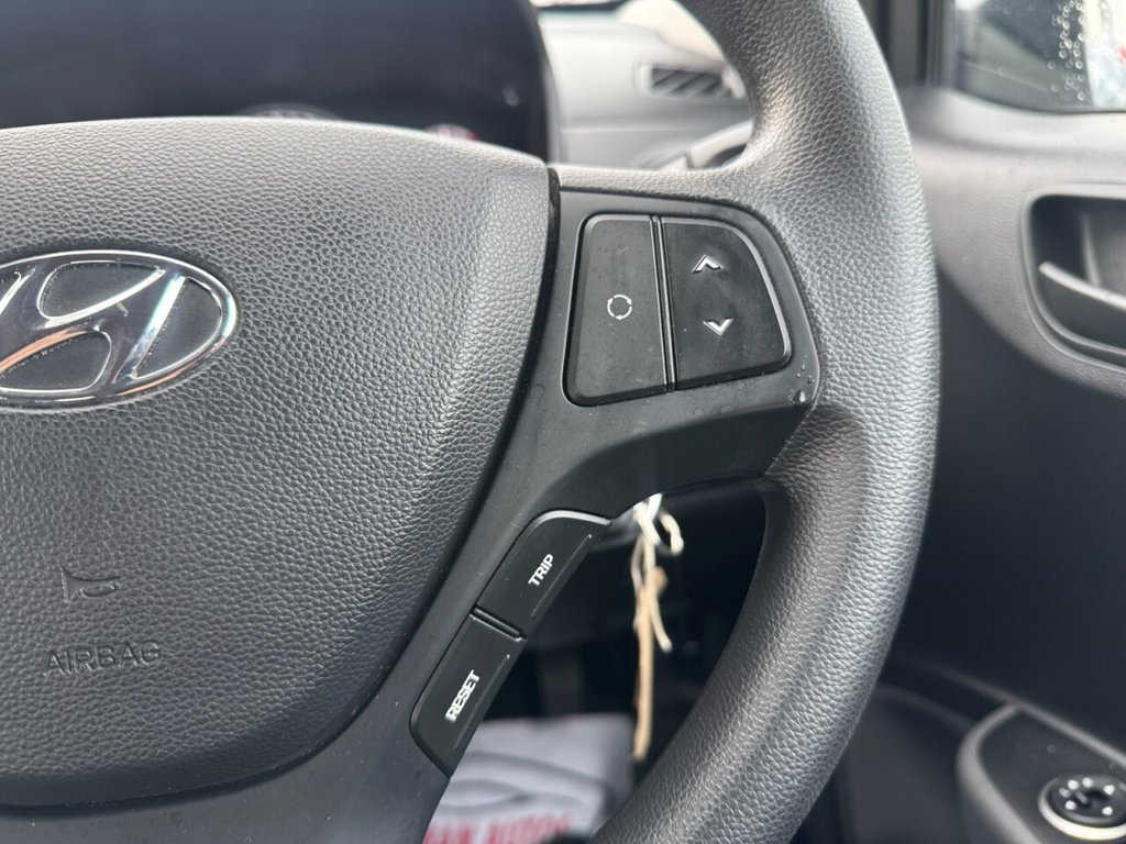 Used Hyundai i10 2017 for sale - 76080768: Photo 17