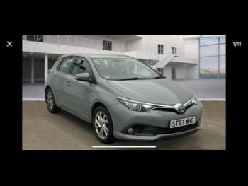 2018 (67) - 1.8 VVT-h Icon Tech Hatchback 5dr Petrol Hybrid CVT Euro 6 (s/s) (136 ps)