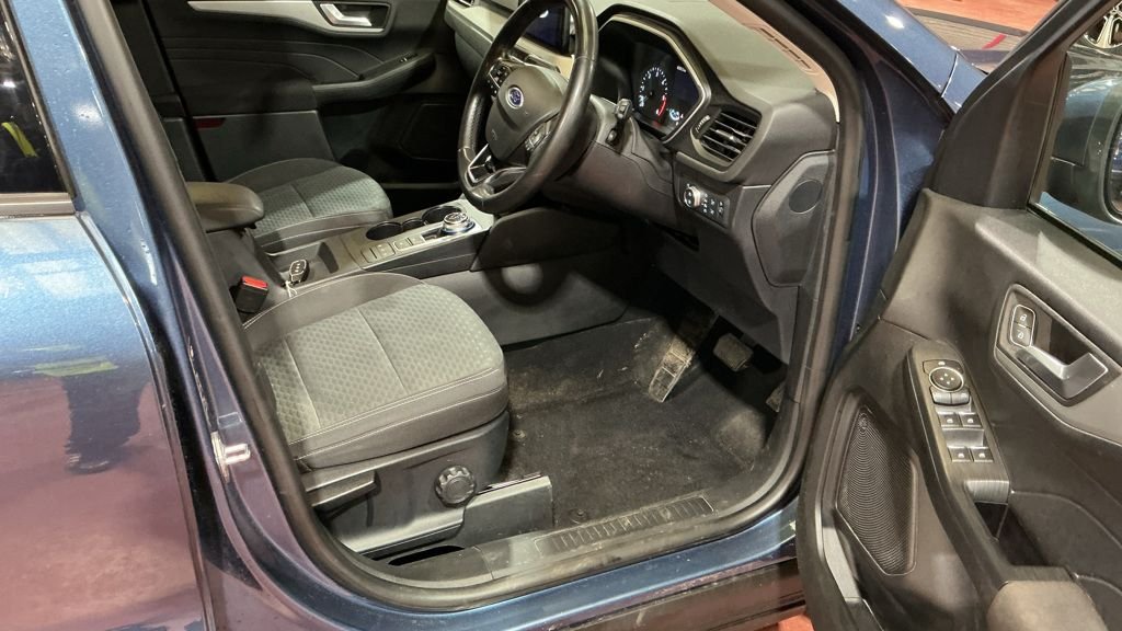 Used Ford Kuga 2022 for sale - 77655434: Photo 6