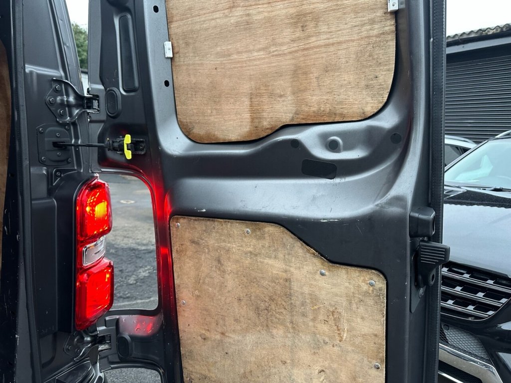 Used Vauxhall Vivaro 2020 for sale - 76867971: Photo 27