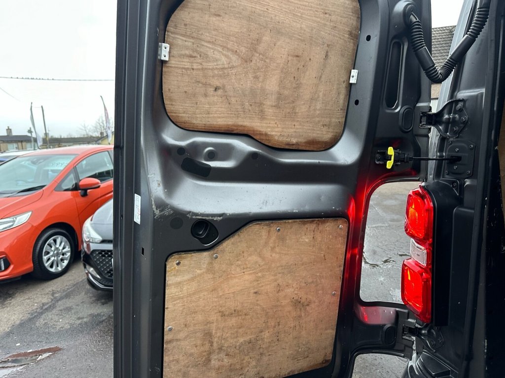 Used Vauxhall Vivaro 2020 for sale - 76867971: Photo 28