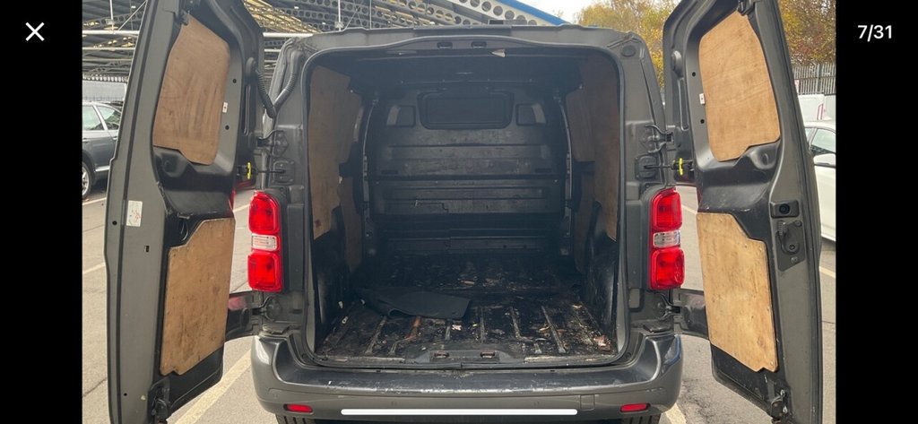 Used Vauxhall Vivaro 2020 for sale - 76867971: Photo 7