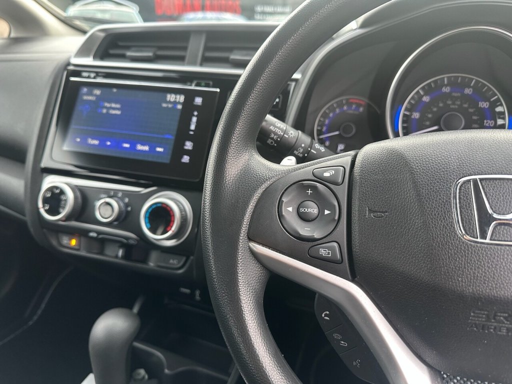 Used Honda Jazz 2018 for sale - 76758703: Photo 12