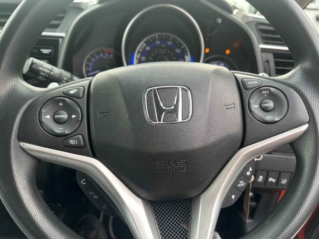 Used Honda Jazz 2018 for sale - 76758703: Photo 15