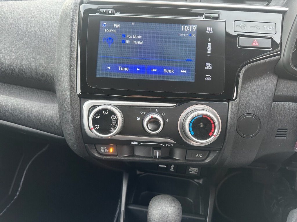 Used Honda Jazz 2018 for sale - 76758703: Photo 16