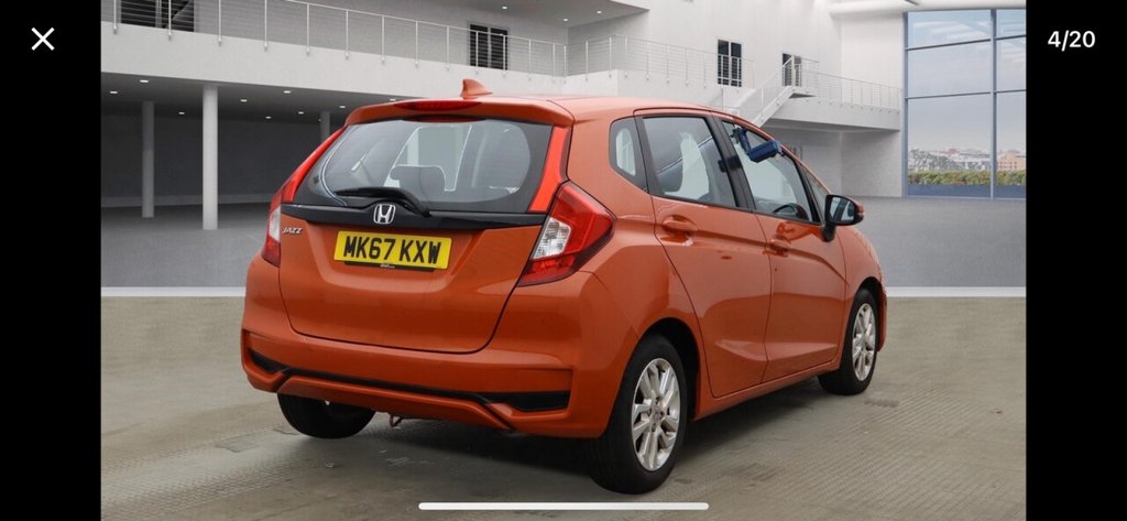 Used Honda Jazz 2018 for sale - 76758703: Photo 4