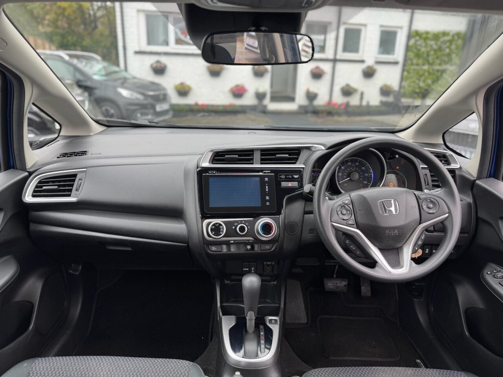 Used Honda Jazz 2019 for sale - 76132497: Photo 12