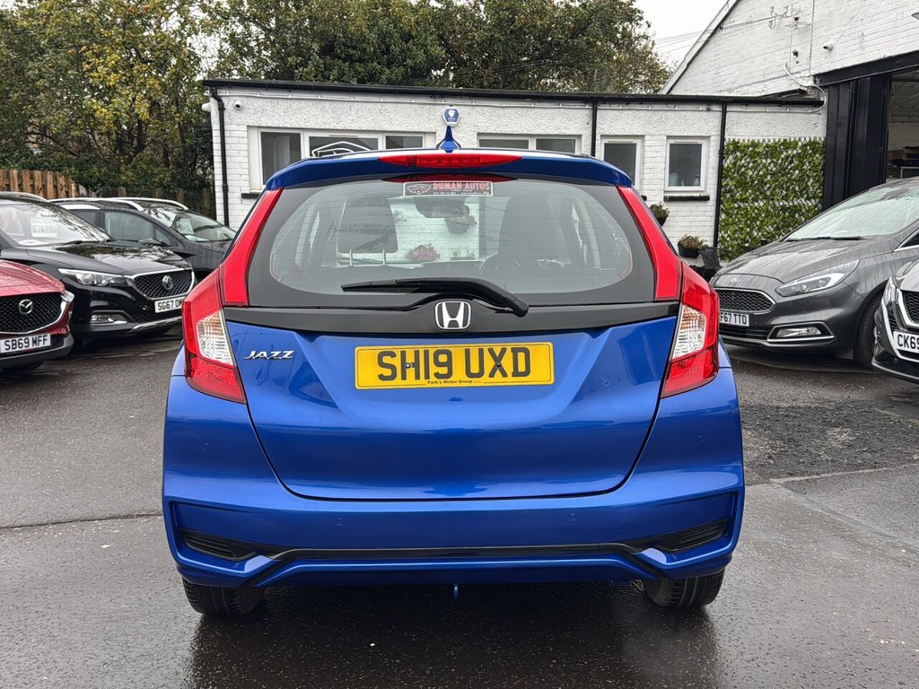 Used Honda Jazz 2019 for sale - 76132497: Photo 6