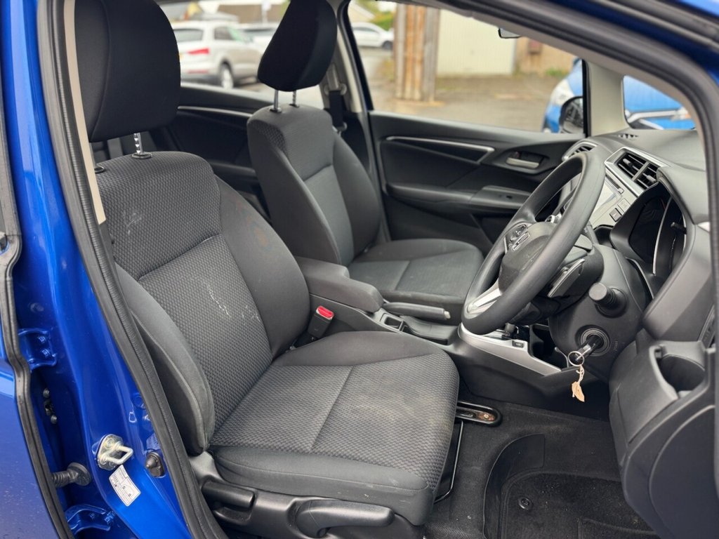 Used Honda Jazz 2019 for sale - 76132497: Photo 9