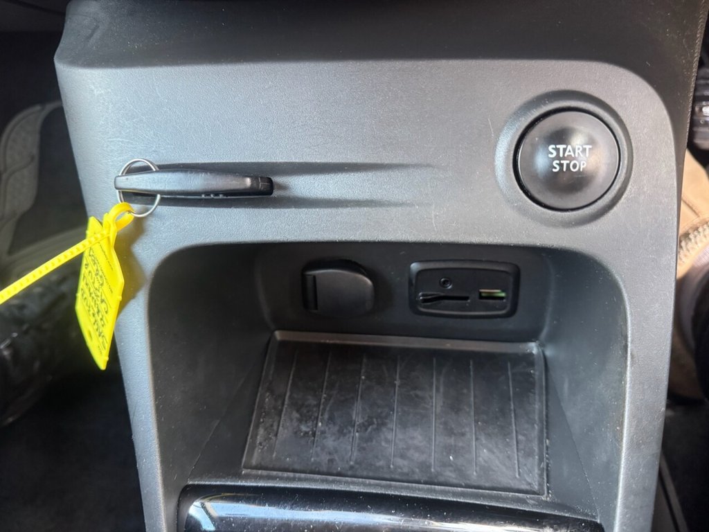 Used Renault Captur 2016 for sale - 76509959: Photo 23