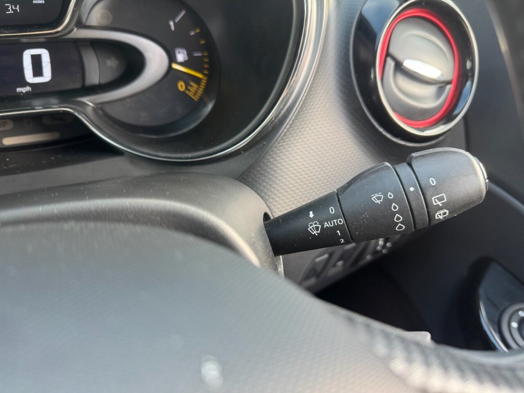 Used Renault Captur 2016 for sale - 76509959: Photo 25