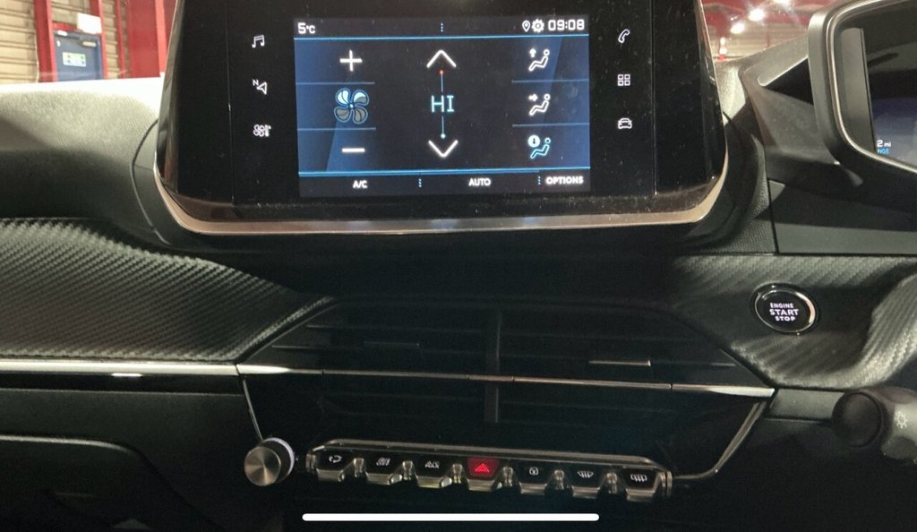 Used Peugeot 2008 2021 for sale - 77499057: Photo 11