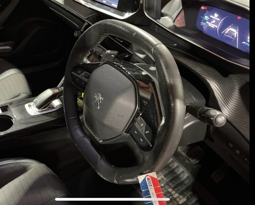 Used Peugeot 2008 2021 for sale - 77499057: Photo 12