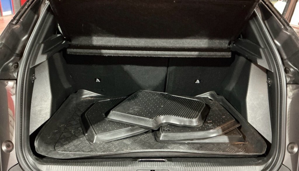 Used Peugeot 2008 2021 for sale - 77499057: Photo 7