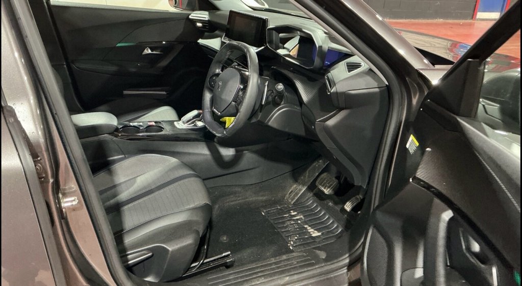 Used Peugeot 2008 2021 for sale - 77499057: Photo 9