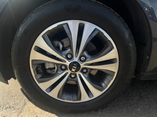 Used Kia Venga 2017 for sale - 73754847: Photo 29