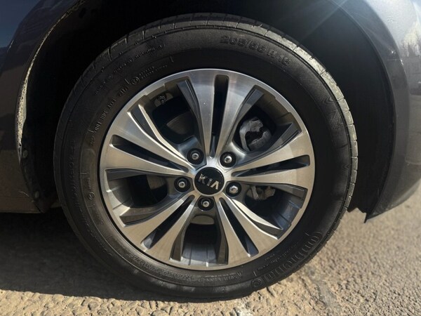 Used Kia Venga 2017 for sale - 73754847: Photo 31