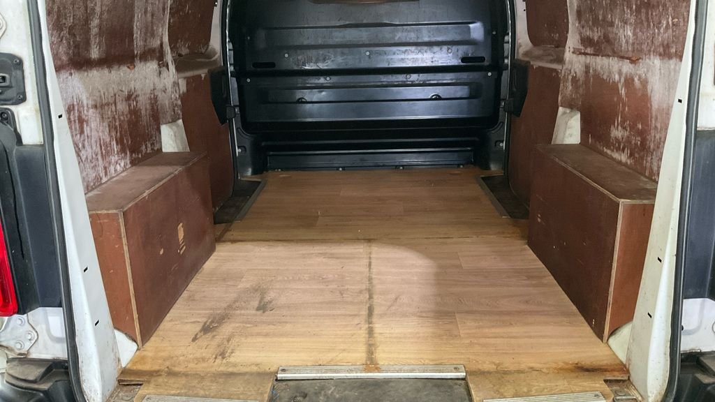 Used Vauxhall Vivaro 2022 for sale - 77821128: Photo 7