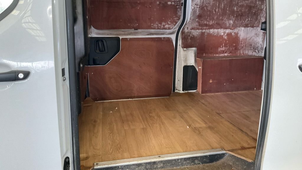 Used Vauxhall Vivaro 2022 for sale - 77821128: Photo 8