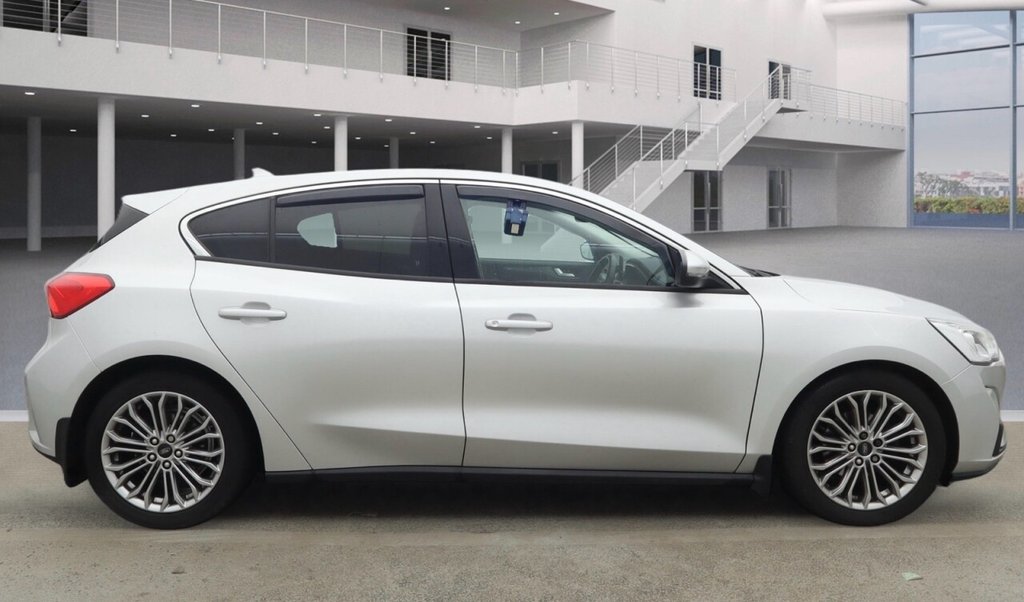 Used Ford Focus 2018 for sale - 77485006: Photo 5