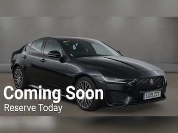 Used Jaguar XE 2019 for sale - 79871562: Photo