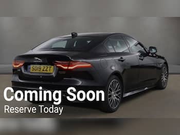 Used Jaguar XE 2019 for sale - 79871562: Photo