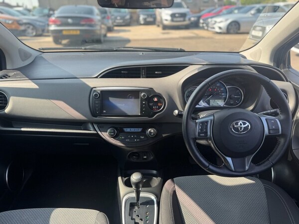 Used Toyota Yaris 2018 for sale - 74783954: Photo 11