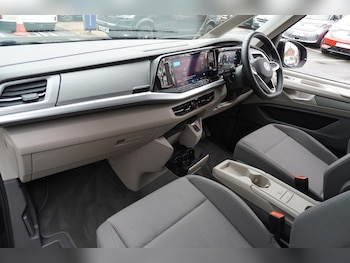 Used Volkswagen Multivan 2025 for sale - 78348239: Photo