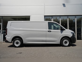 Used Volkswagen Transporter 2025 for sale - 78987552: Photo