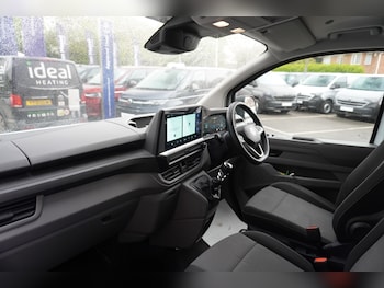 Used Volkswagen Transporter 2025 for sale - 78903847: Photo