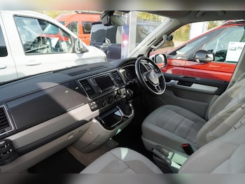 Used Volkswagen California 2018 for sale - 78347162: Photo