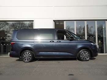 Used Volkswagen Multivan 2025 for sale - 78348240: Photo