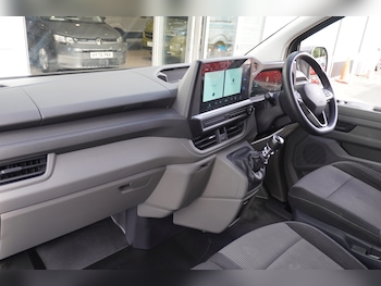 Used Volkswagen Transporter 2025 for sale - 79589210: Photo