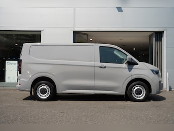 Used Volkswagen Transporter 2025 for sale - 79360468: Photo