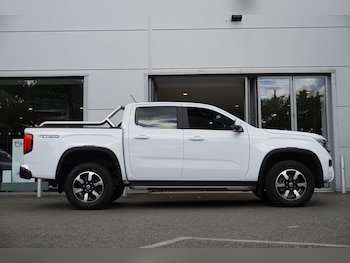 Used Volkswagen Amarok 2024 for sale - 79589207: Photo