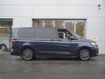 Used Volkswagen Multivan 2024 for sale - 78347167: Photo