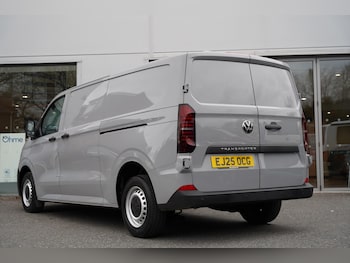 Used Volkswagen Transporter 2025 for sale - 78348300: Photo