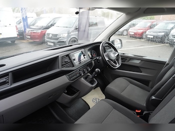 Used Volkswagen Transporter 2024 for sale - 78903854: Photo