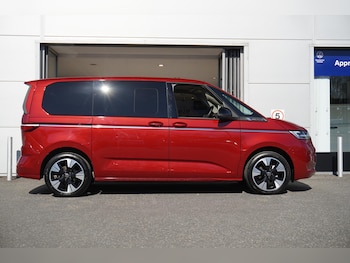 Used Volkswagen Multivan 2025 for sale - 78348323: Photo