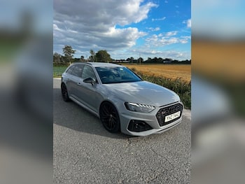 Used Audi RS4 2022 for sale - 79617806: Photo