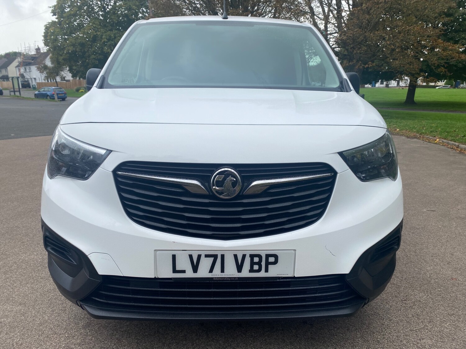 Used Vauxhall Combo 2021 for sale - 76339977: Photo 2