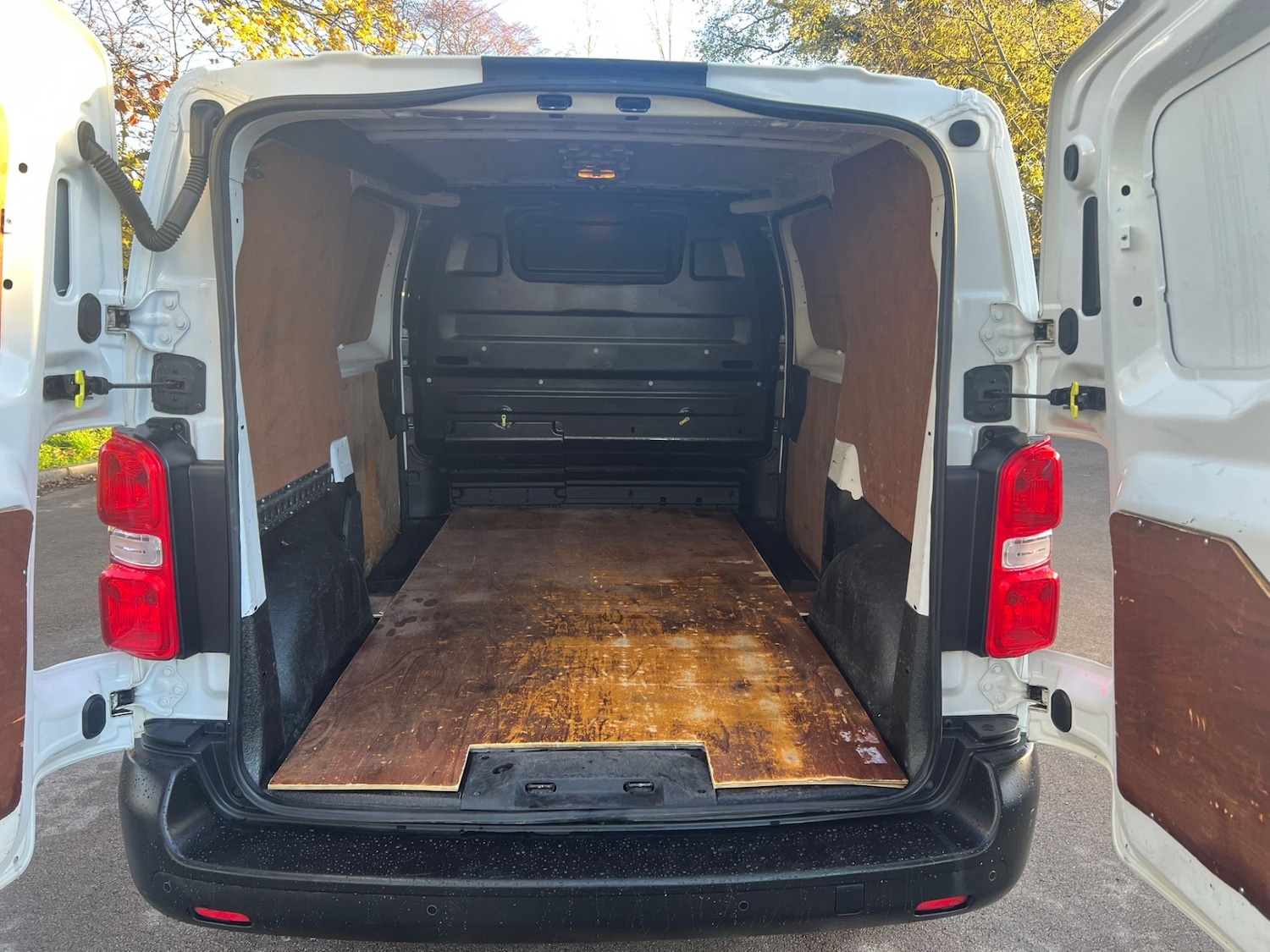 Used Peugeot Expert 2019 for sale - 76830626: Photo 8