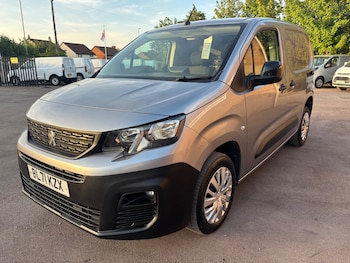 Used Peugeot Partner 2021 for sale - 79542995: Photo