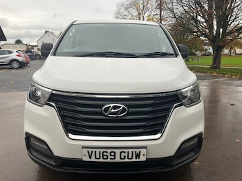 Used Hyundai Iload 2019 for sale - 76364024: Photo