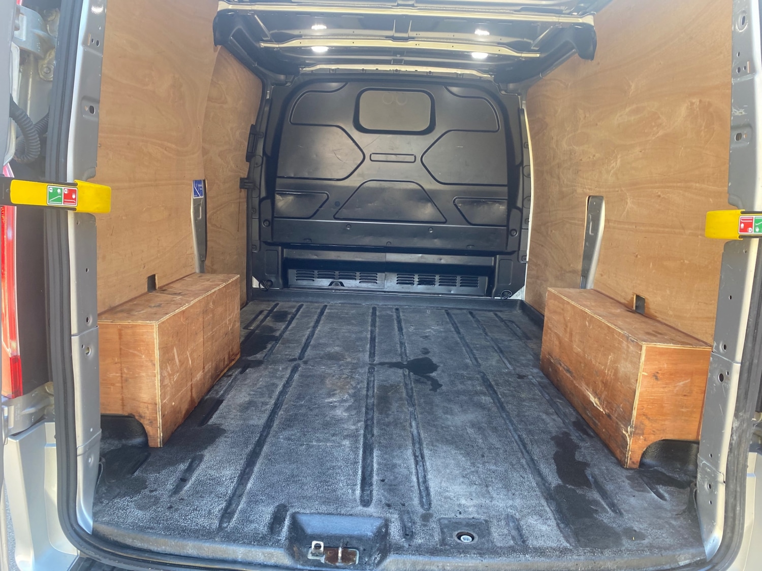 Used Ford Transit Custom 2021 for sale - 77980088: Photo 5